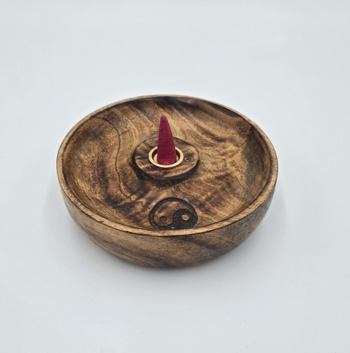 Räucherteller Räucherstäbchenhalter für Kegel und Stäbchen 12,5 cm Mangoholz Ying Yang