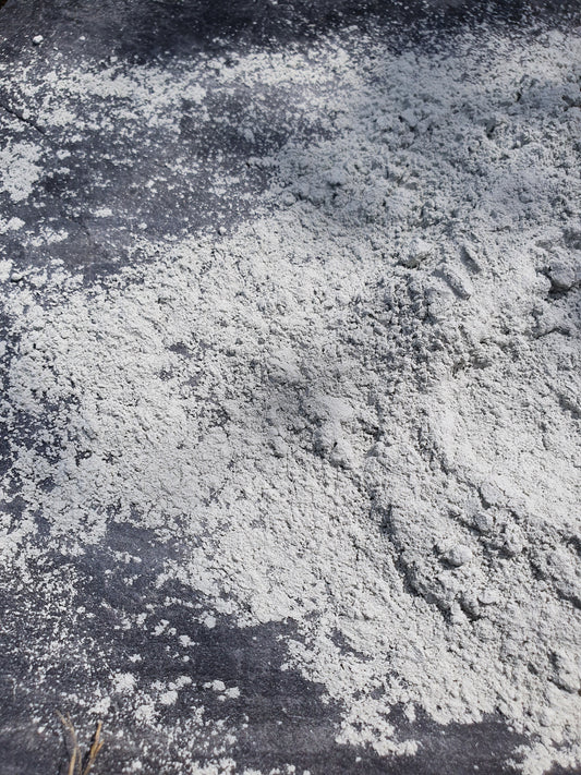 Urgesteinsmehl aus Franken Diabas Mineraldünger Bodenaktivator Staubbad 5 kg Eimer