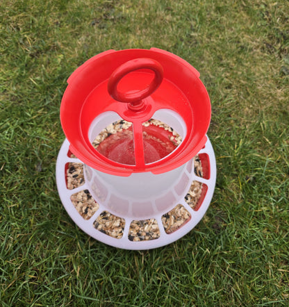Küken-Futterautomat – Einfach zu Befüllen & Reinigen Ø 27×30 cm Geflügel Huhn