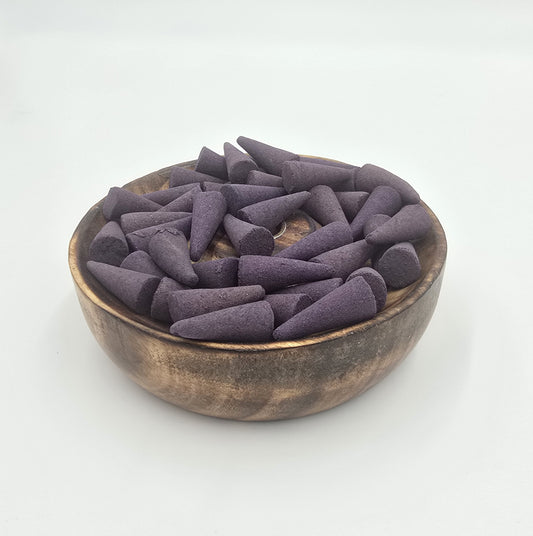 50 x Incense cones with floral lavender scent, aromatic incense candle, purple