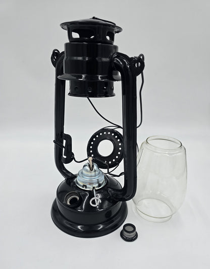 Klassische Sturmlaterne aus Metall & Glas Petroliumlaterne für Garten & Camping
